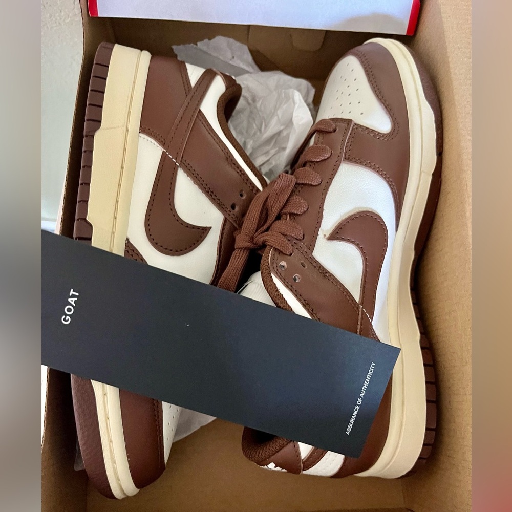 Size 7.5 women’s size 6 men’s dunk low mochas brand new never been worn